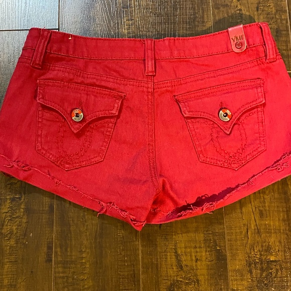 YMI Red Cuffed Shorts - Picture 7 of 9